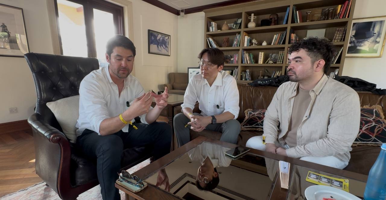 Gardner (left) and Oh (middle) at the Crypto Polo event in Dubai. Source: Cointelegraph