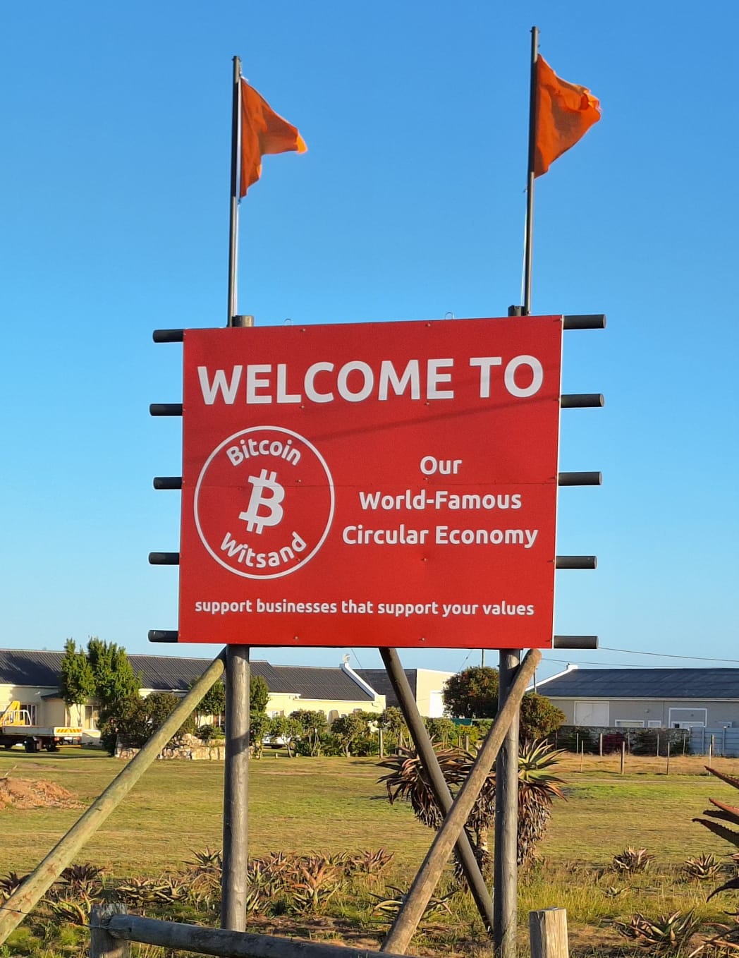 Witsand proudly announces its acceptance of Bitcoin. Source: Edwin Jones